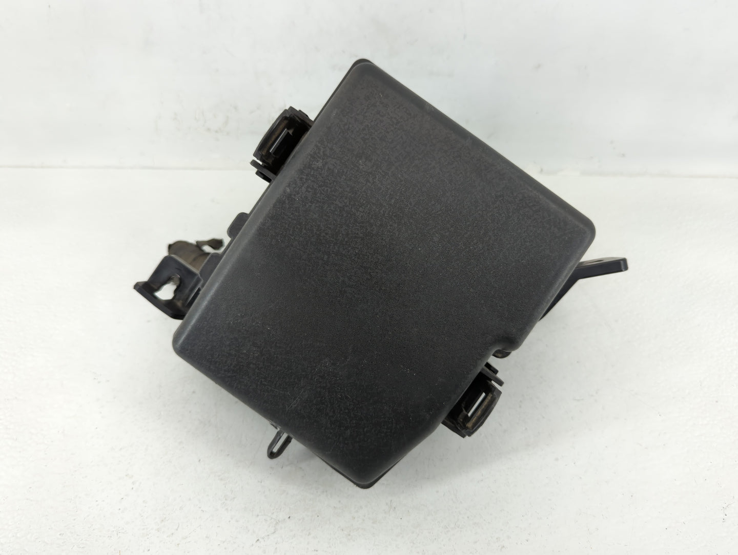 2014-2015 Kia Optima Fusebox Fuse Box Panel Relay Module P/N:91259-2T010 Fits Fits 2014 2015 OEM Used Auto Parts - Oemusedau