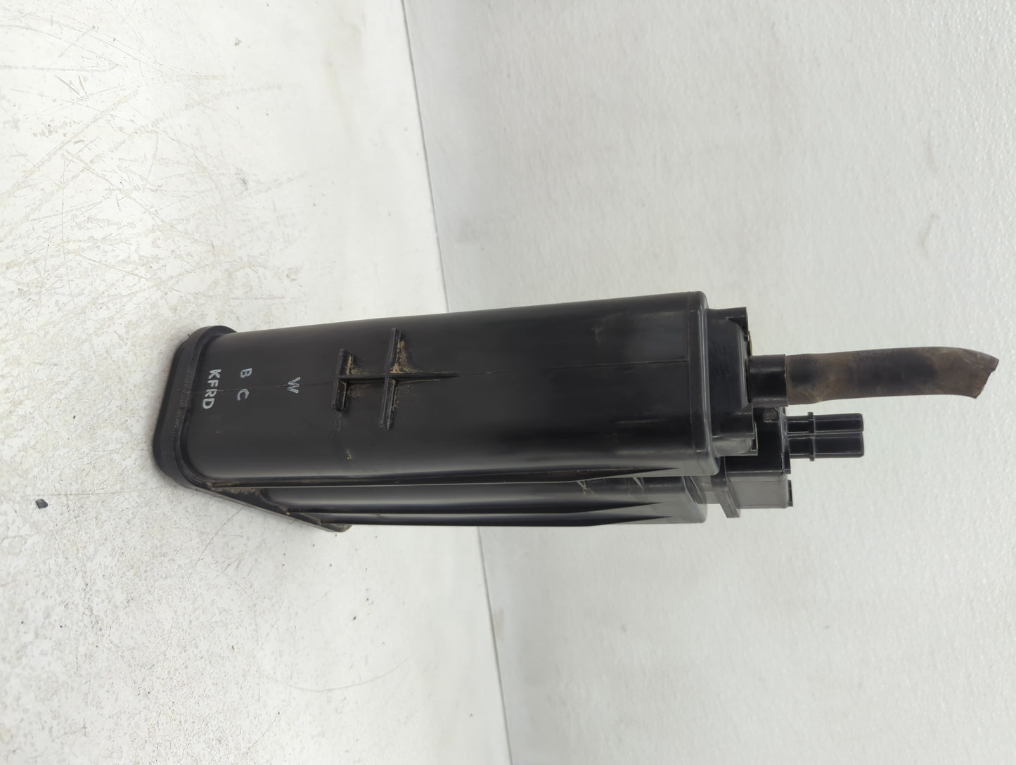 2015 Kia Optima Fuel Vapor Charcoal Canister 641542 - Oemusedautoparts1.com