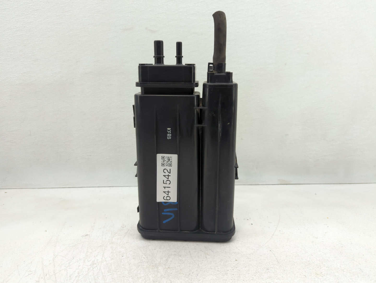 2015 Kia Optima Fuel Vapor Charcoal Canister 641542 - Oemusedautoparts1.com