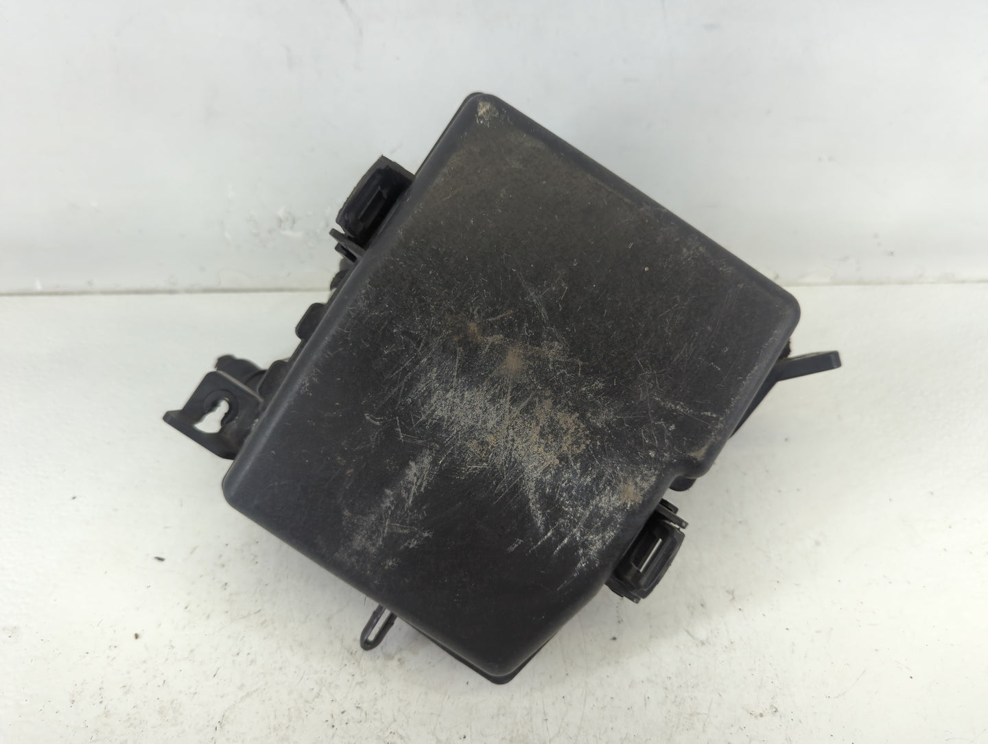 2014-2015 Kia Optima Fusebox Fuse Box Panel Relay Module P/N:91259-2T010-D1 91259-2T010 Fits Fits 2014 2015 OEM Used Auto Pa