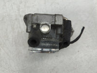 2011-2015 Kia Optima Throttle Body P/N:90 4501 0001 2B35025Y Fits Fits 2011 2012 2013 2014 2015 2016 OEM Used Auto Parts - O