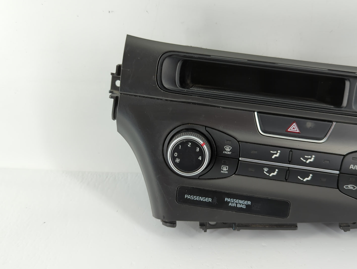 2014-2015 Kia Optima Climate Control Module Temperature AC/Heater Replacement Fits Fits 2014 2015 OEM Used Auto Parts - Oemu