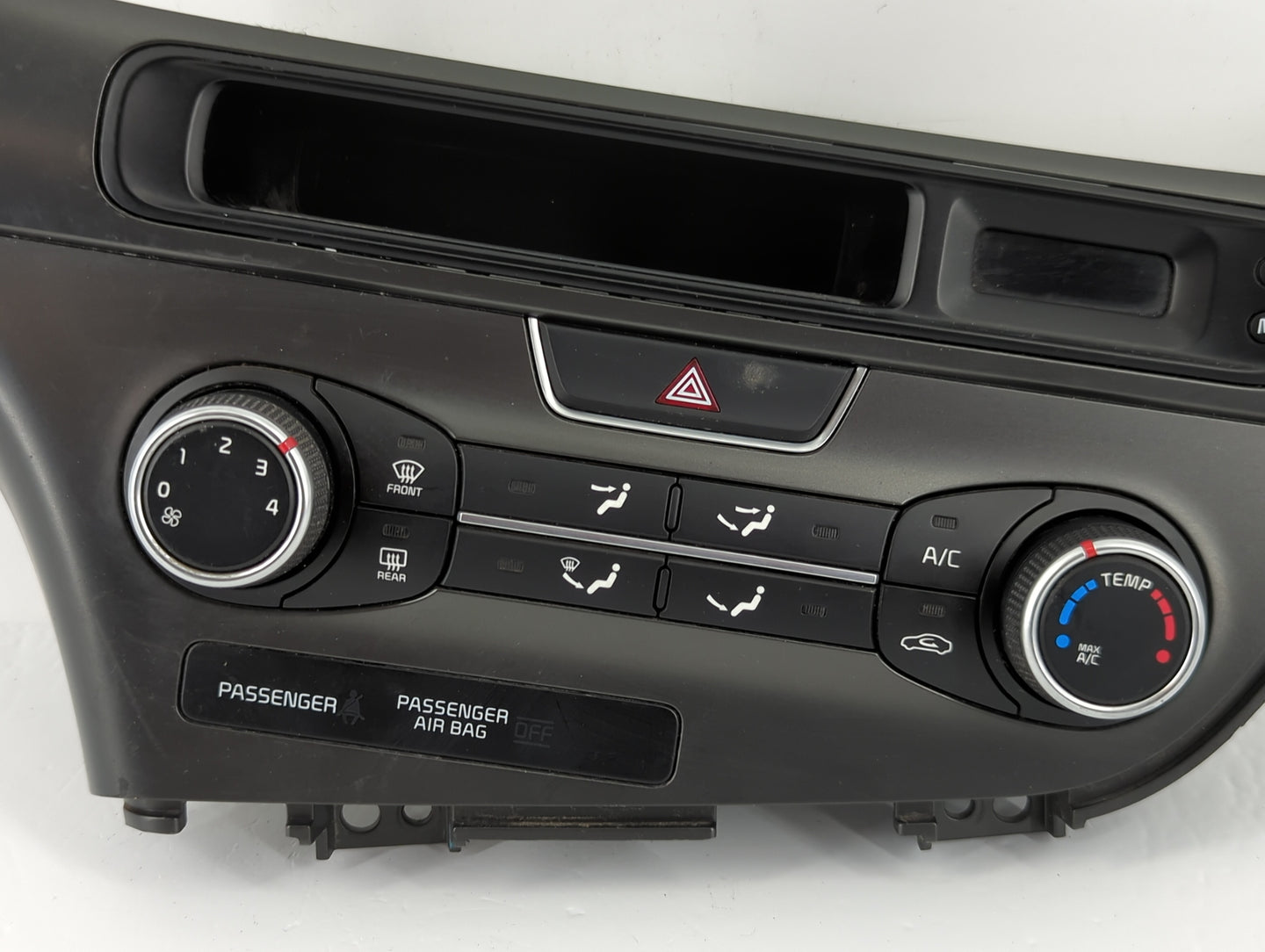 2014-2015 Kia Optima Climate Control Module Temperature AC/Heater Replacement Fits Fits 2014 2015 OEM Used Auto Parts - Oemu