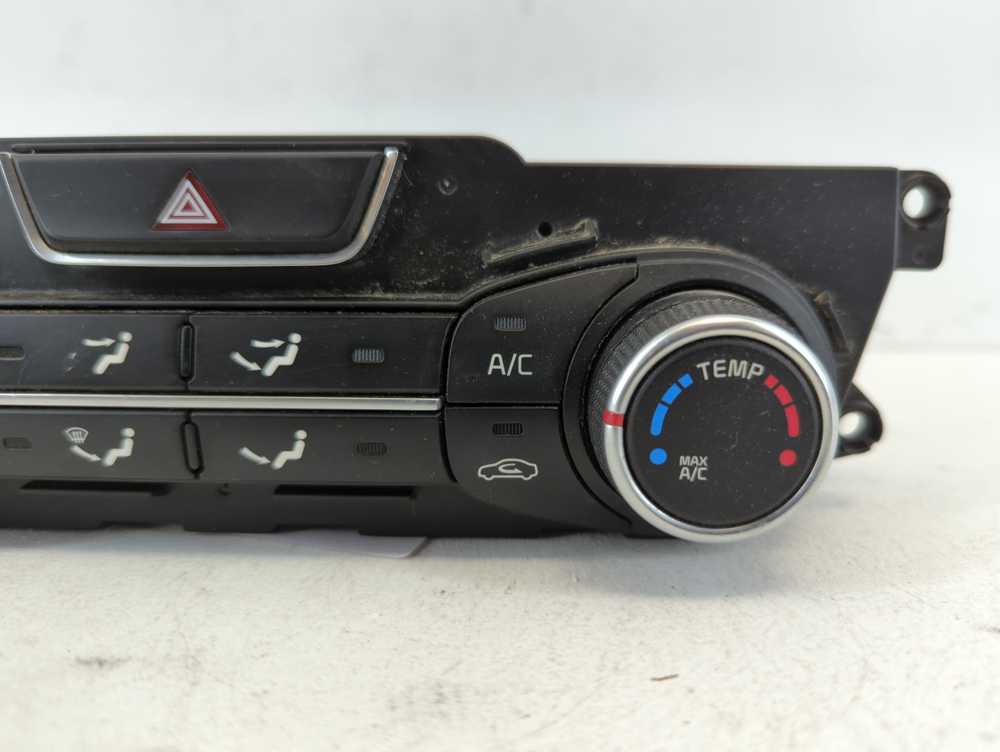 2014-2016 Kia Optima Climate Control Module Temperature AC/Heater Replacement P/N:97250-2TXXX Fits Fits 2014 2015 2016 OEM U