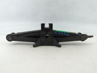 compare product 2015 Kia Optima Spare Scissor Car Jack