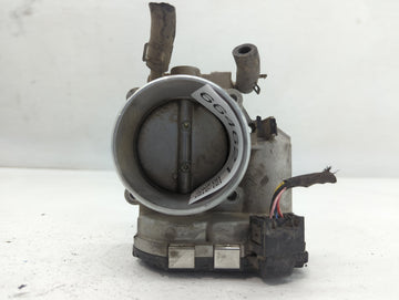 2011-2015 Kia Optima Throttle Body P/N:35100-2G700 Fits Fits 2011 2012 2013 2014 2015 2016 OEM Used Auto Parts - Oemusedauto
