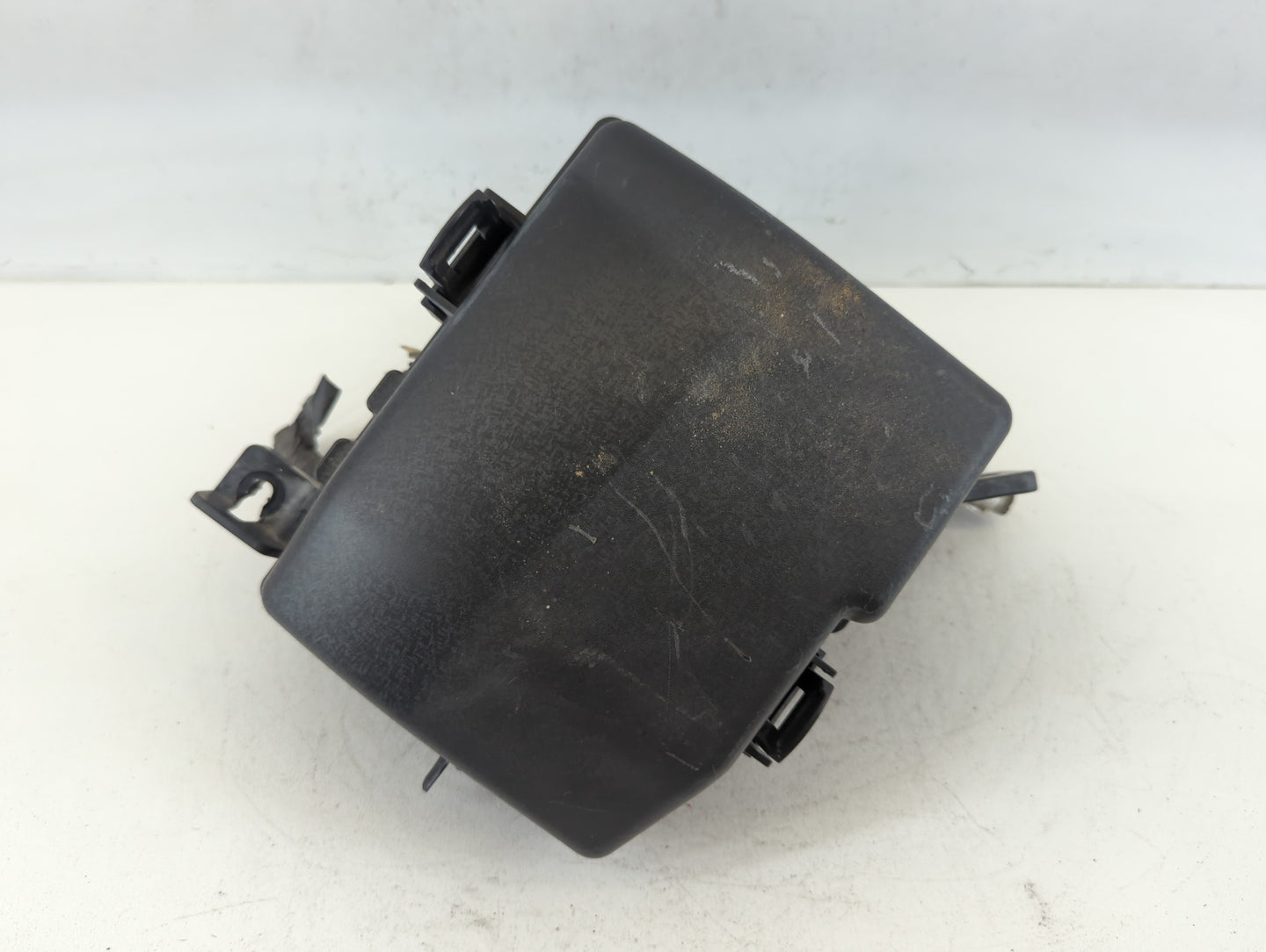 2014-2015 Kia Optima Fusebox Fuse Box Panel Relay Module P/N:91955-2T730QQK Fits Fits 2014 2015 OEM Used Auto Parts - Oemuse