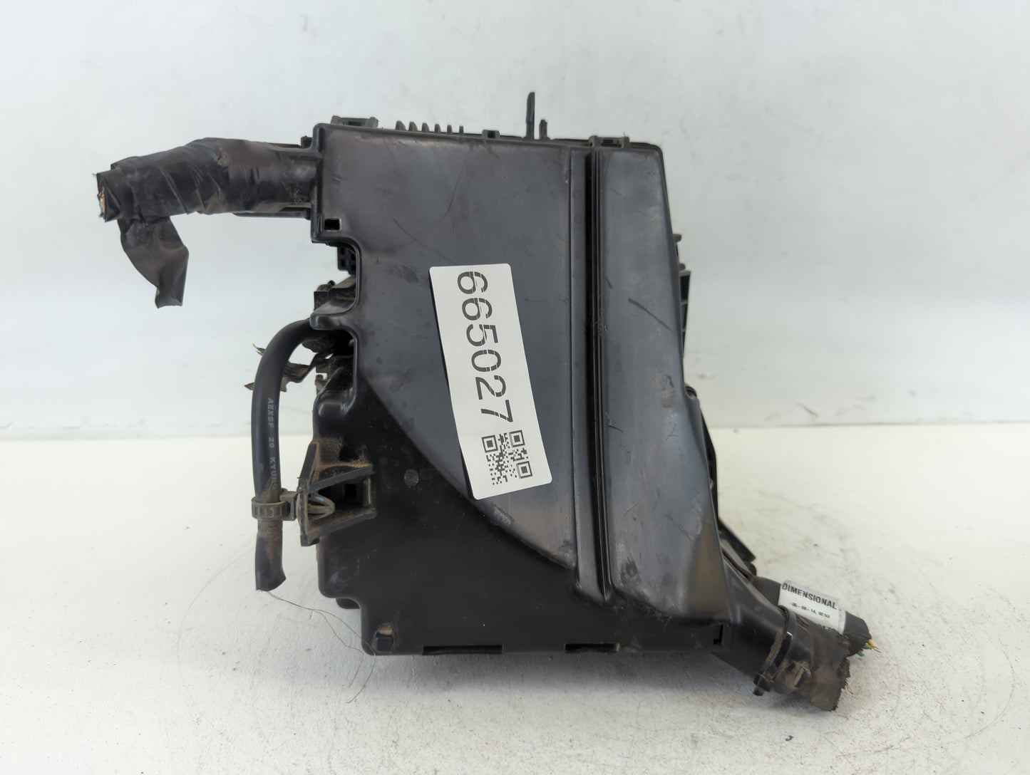 2014-2015 Kia Optima Fusebox Fuse Box Panel Relay Module P/N:91955-2T730QQK Fits Fits 2014 2015 OEM Used Auto Parts - Oemuse
