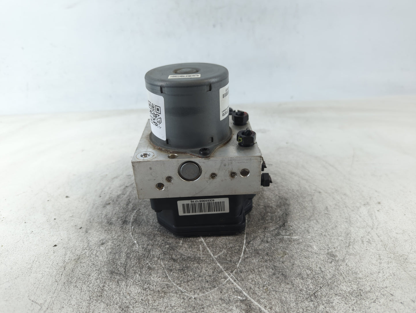 2014-2015 Kia Optima ABS Pump Control Module Replacement P/N:58920-2T870 Fits Fits 2014 2015 OEM Used Auto Parts - Oemusedau