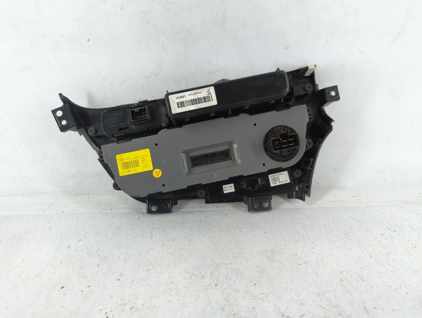 2014-2015 Kia Optima Climate Control Module Temperature AC/Heater Replacement P/N:97250-2TLE0 Fits Fits 2014 2015 OEM Used A
