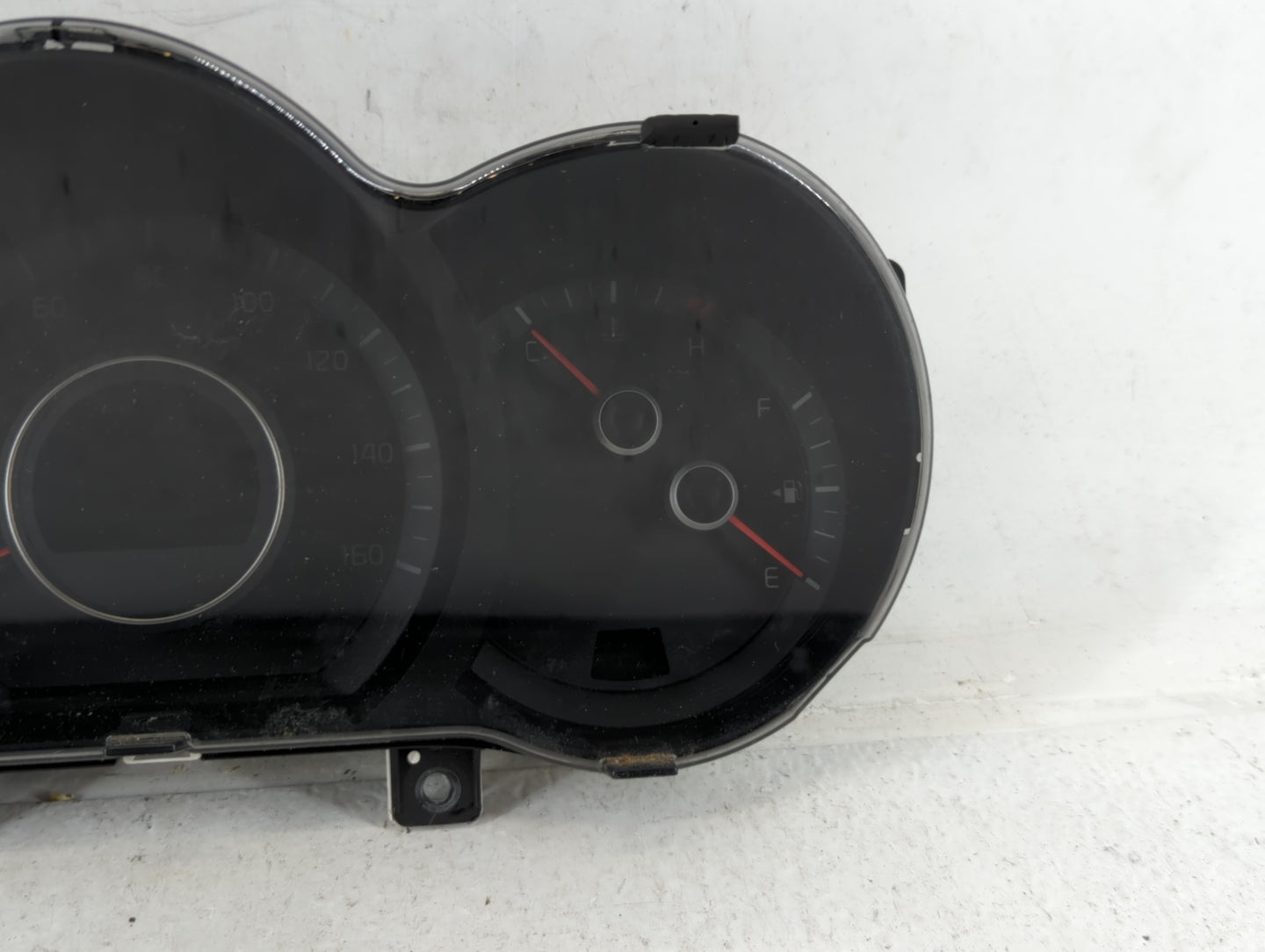 2014-2015 Kia Optima Instrument Cluster Speedometer Gauges P/N:Y002 94031-2T270 Fits Fits 2014 2015 OEM Used Auto Parts - Oe