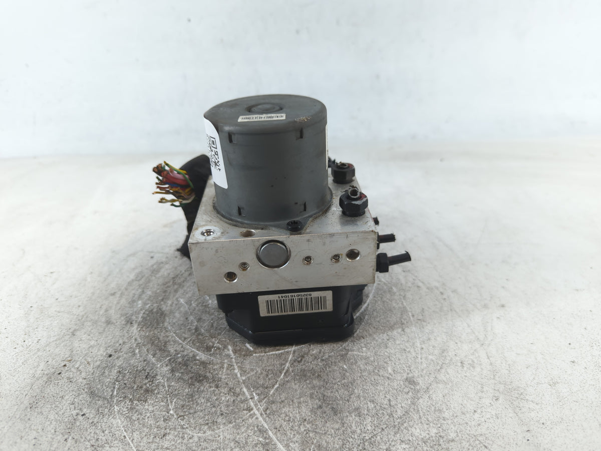 2014-2015 Kia Optima Anti-Lock Brake ABS Pump Module Actuator OEM P/N:58920-2T870 Fits Fits 2014 2015 OEM Used Auto Parts - 