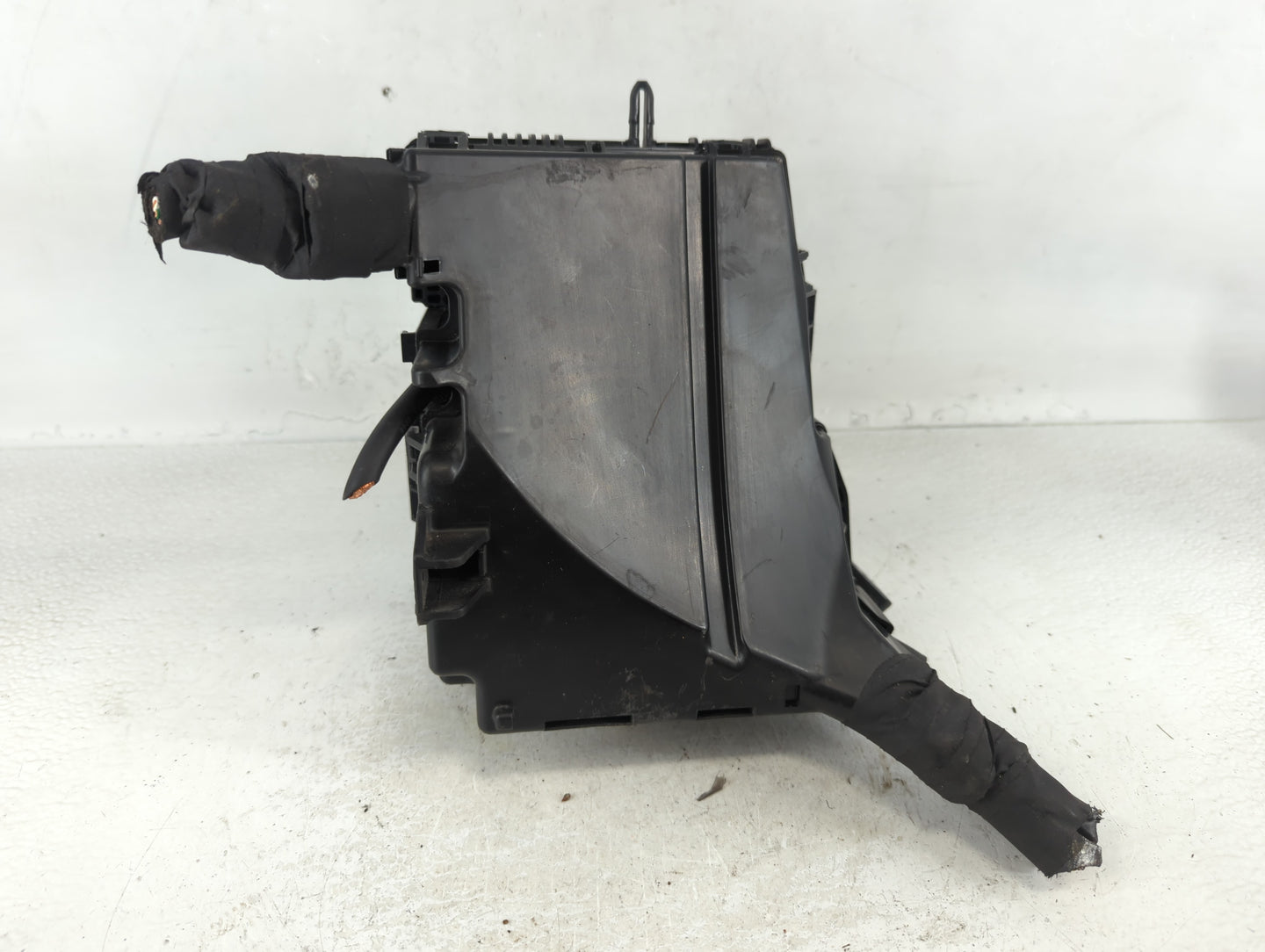 2014-2015 Kia Optima Fusebox Fuse Box Panel Relay Module P/N:91259 2T010 Fits Fits 2014 2015 OEM Used Auto Parts - Oemusedau