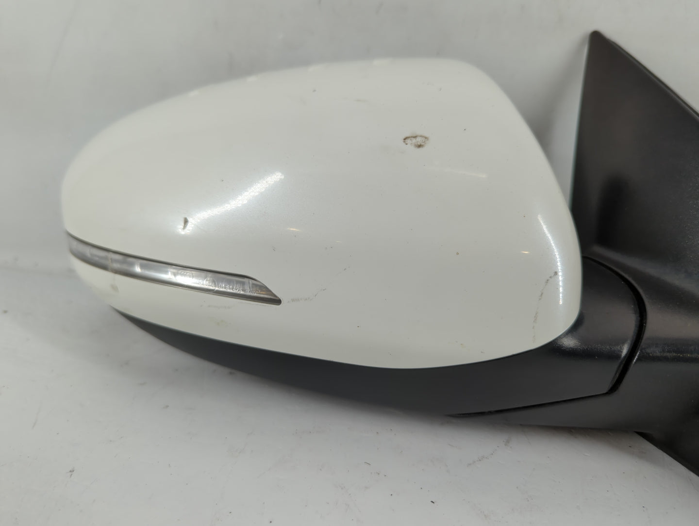 2014-2016 Kia Optima Passenger Side View Mirror - Right Door Mirror OEM Used - Oemusedautoparts1.com