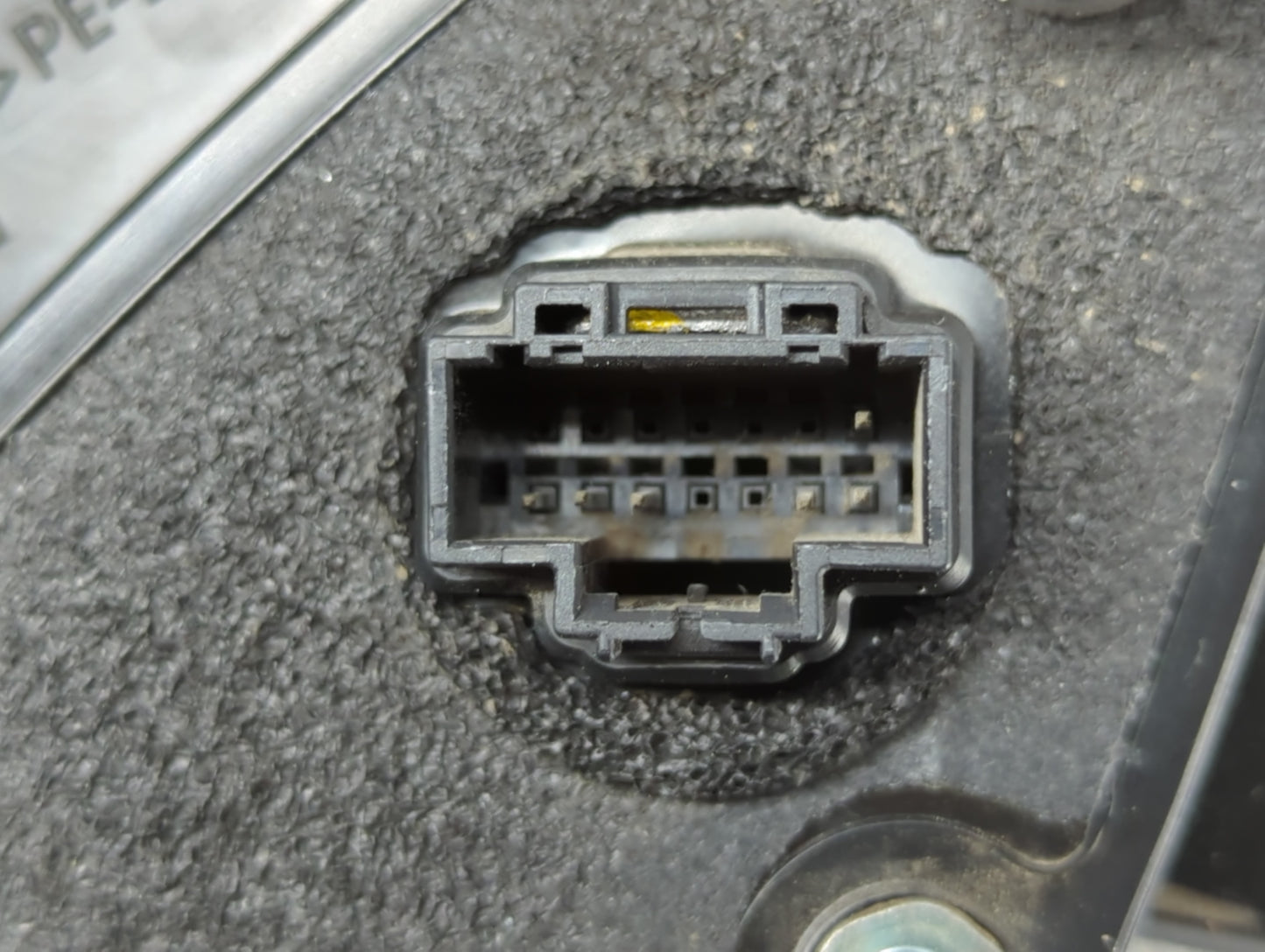 2014-2016 Kia Optima Passenger Side View Mirror - Right Door Mirror OEM Used - Oemusedautoparts1.com