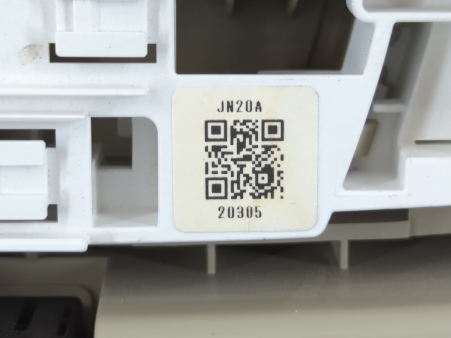 2014-2016 Kia Optima Overhead Roof Console 738667 - Oemusedautoparts1.com