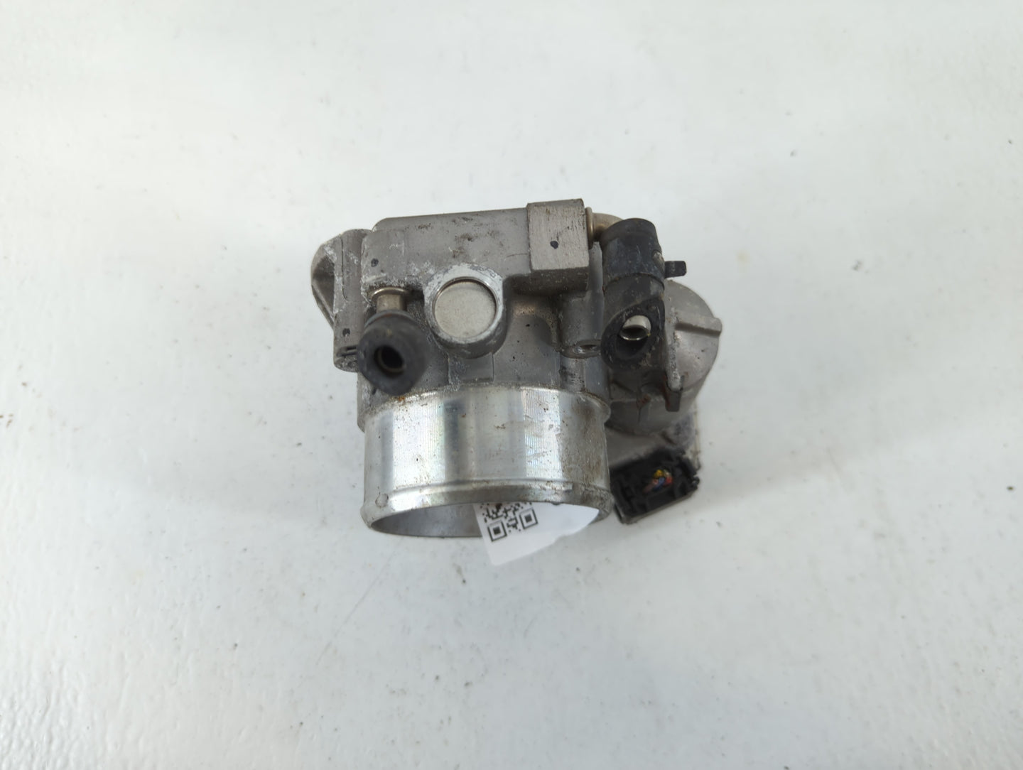 2011-2015 Kia Optima Throttle Body P/N:35100-2G700 Fits Fits 2011 2012 2013 2014 2015 2016 OEM Used Auto Parts - Oemusedauto