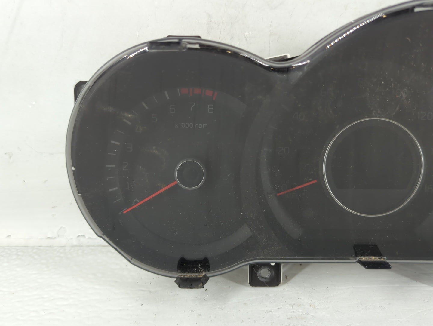 2014-2015 Kia Optima Instrument Cluster Speedometer Gauges P/N:94031-2T270 Fits Fits 2014 2015 OEM Used Auto Parts - Oemused
