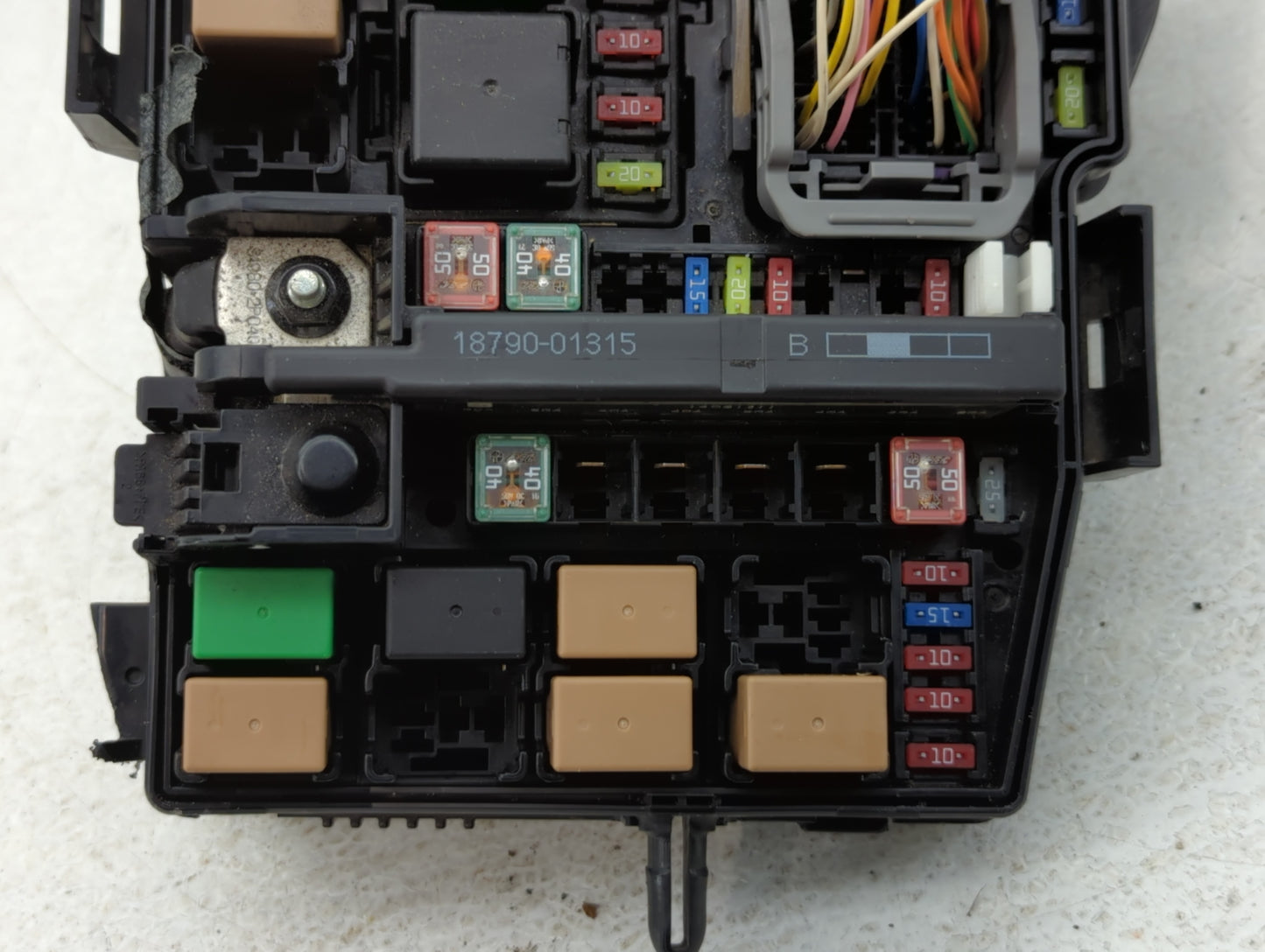 2014-2015 Kia Optima Fusebox Fuse Box Panel Relay Module P/N:VS912504C700QA Fits Fits 2014 2015 OEM Used Auto Parts - Oemuse