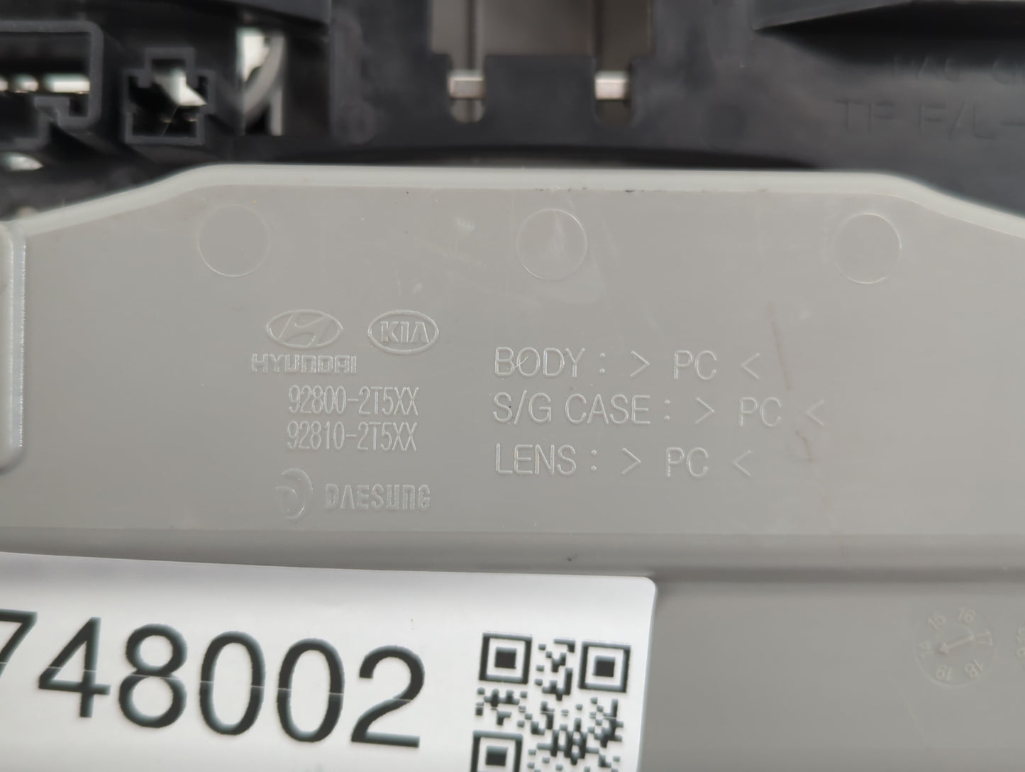 2015 Kia Optima Overhead Roof Console - Oemusedautoparts1.com