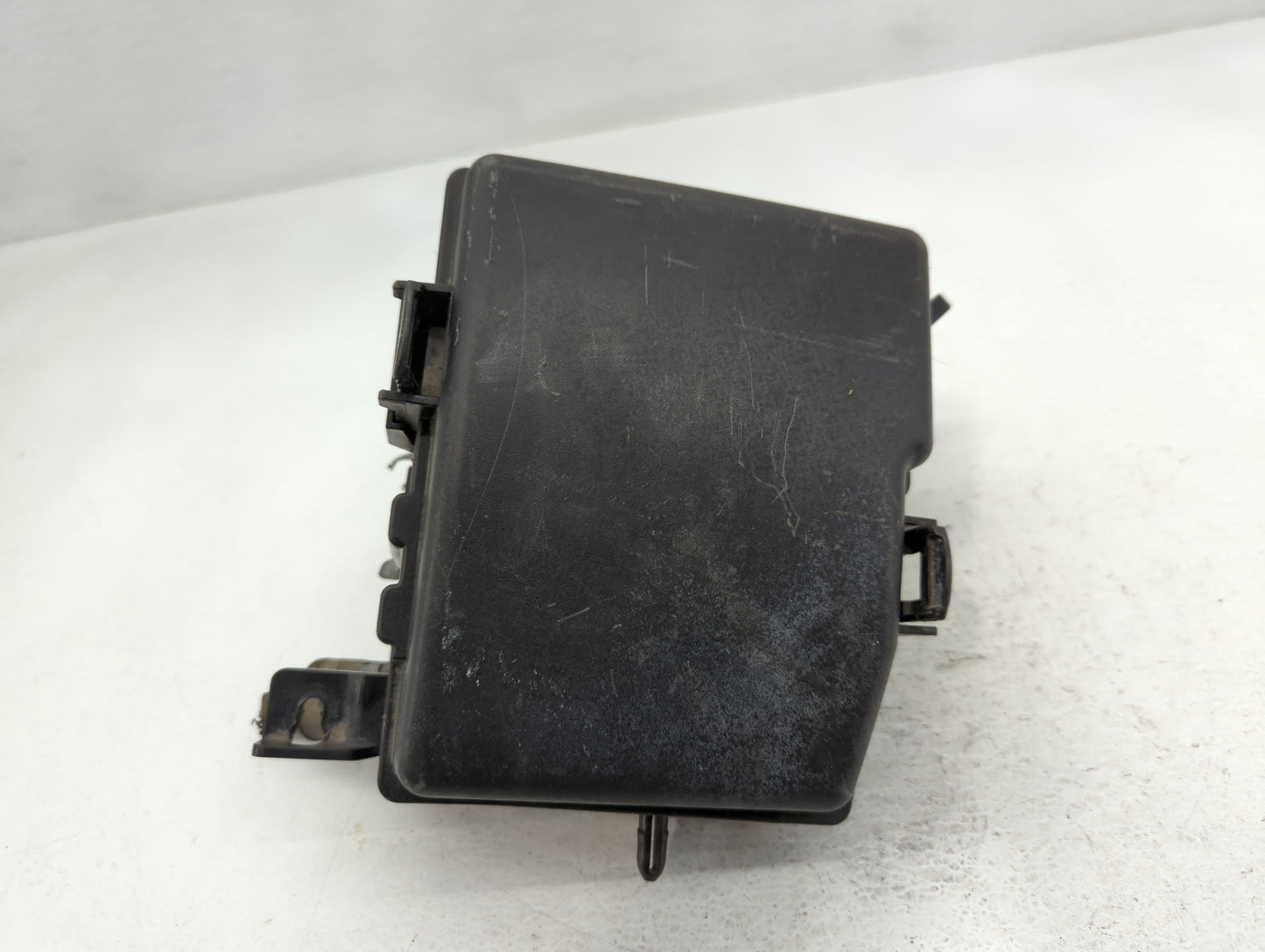 2014-2015 Kia Optima Fusebox Fuse Box Panel Relay Module P/N:91260 2T100 Fits Fits 2014 2015 OEM Used Auto Parts - Oemusedau