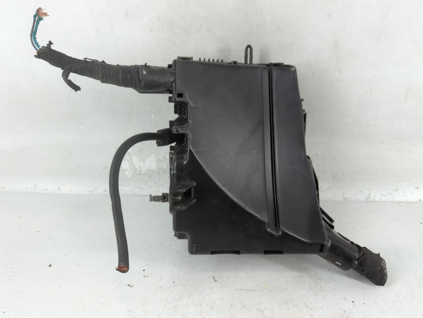 2014-2015 Kia Optima Fusebox Fuse Box Panel Relay Module P/N:VSP73318601195 VS912504C860QA Fits Fits 2014 2015 OEM Used Auto