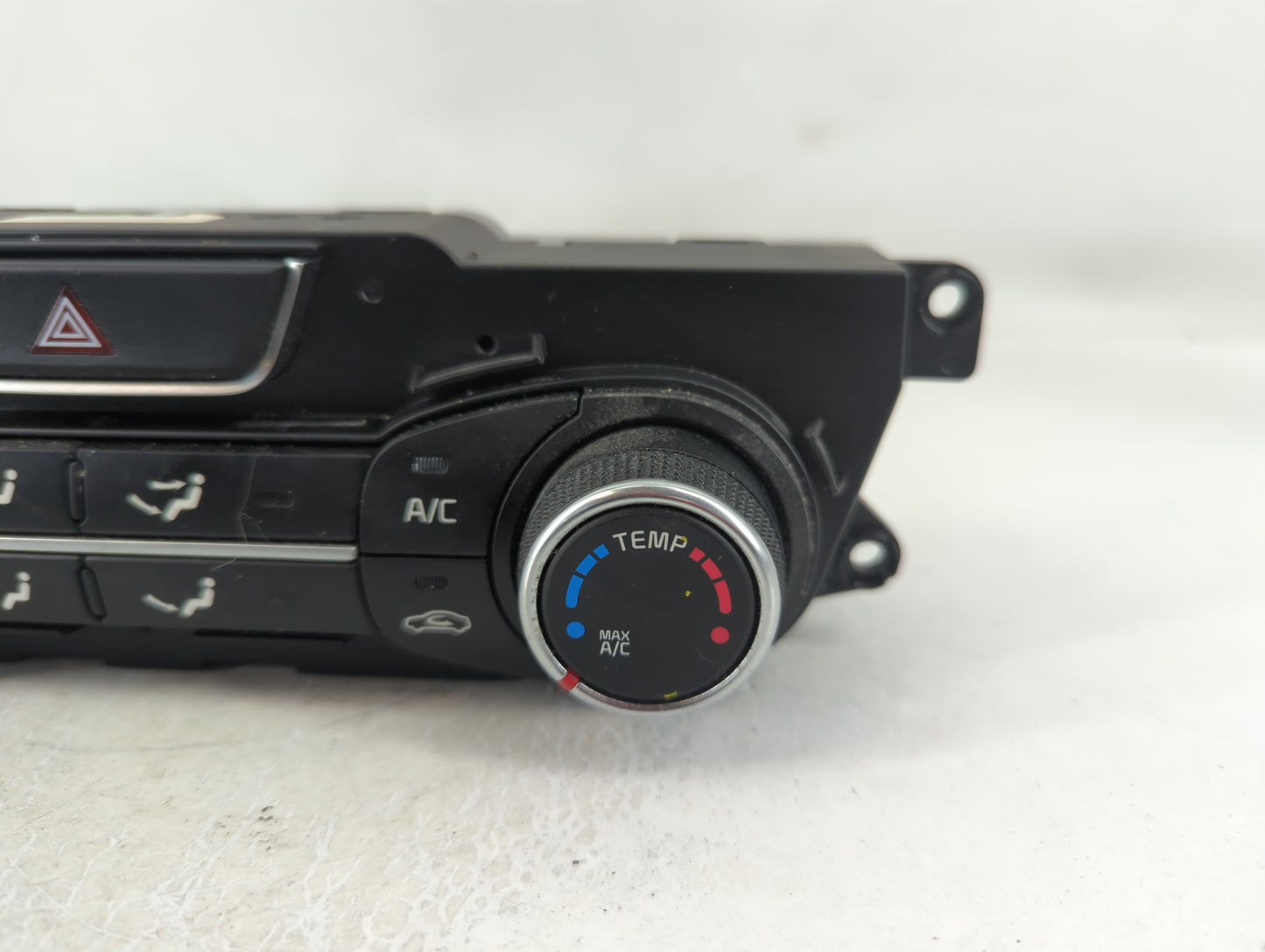 2014-2015 Kia Optima Climate Control Module Temperature AC/Heater Replacement P/N:97250-2TLE0 Fits Fits 2014 2015 OEM Used A