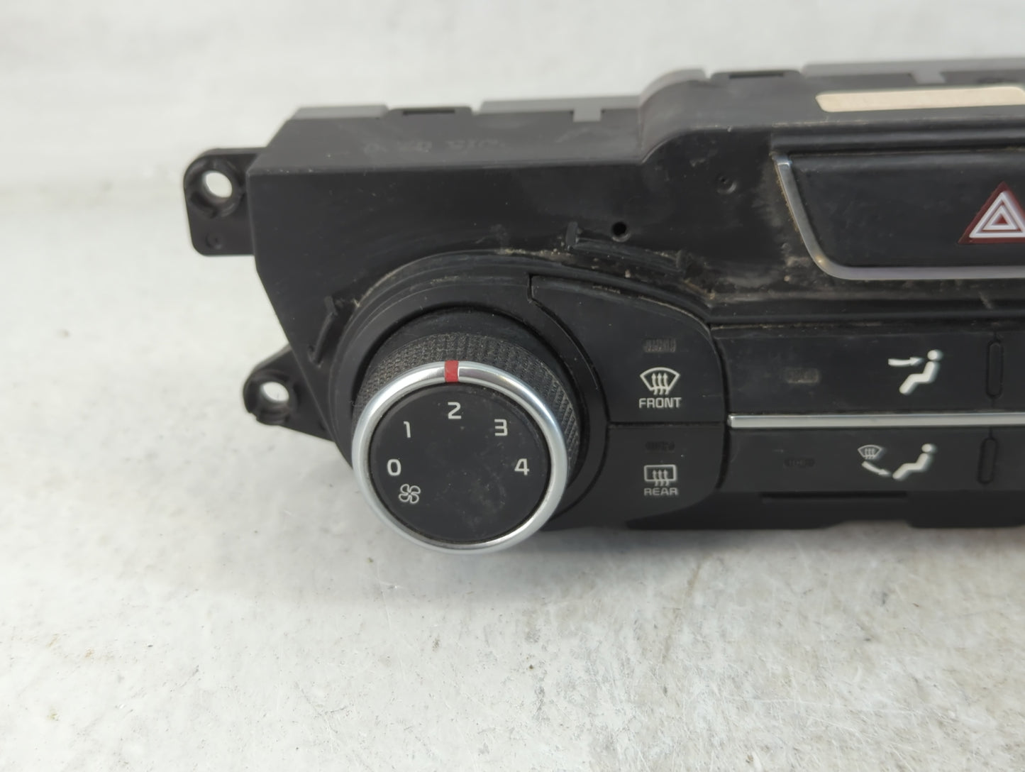 2014-2015 Kia Optima Climate Control Module Temperature AC/Heater Replacement P/N:97250-2TLE0 Fits Fits 2014 2015 OEM Used A