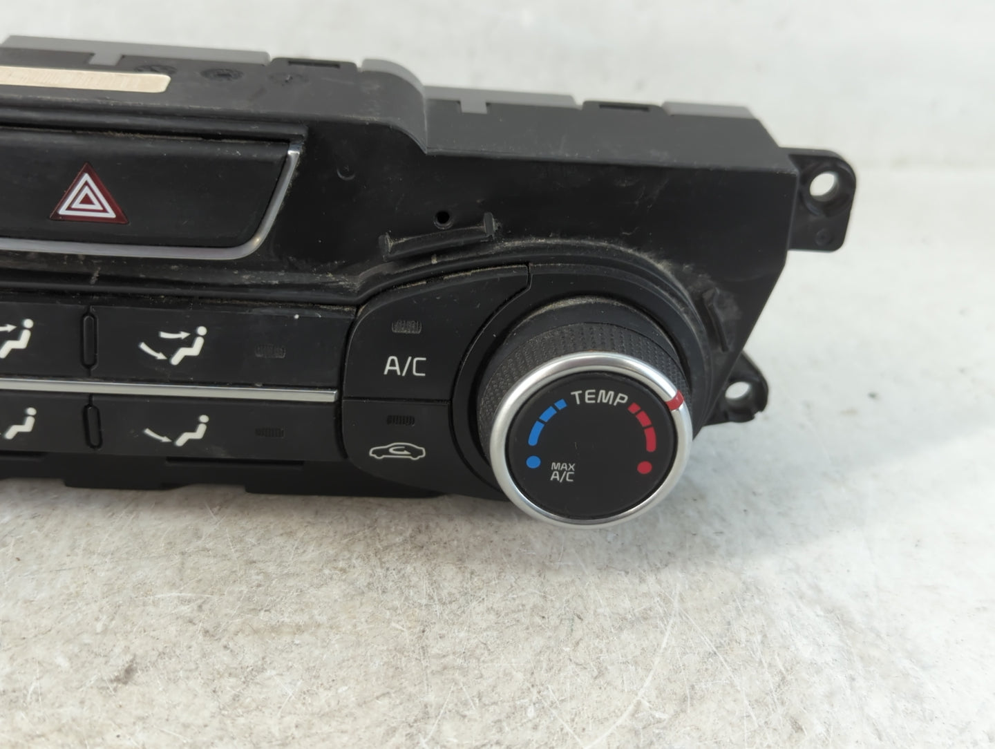 2014-2015 Kia Optima Climate Control Module Temperature AC/Heater Replacement P/N:97250-2TLE0 Fits Fits 2014 2015 OEM Used A