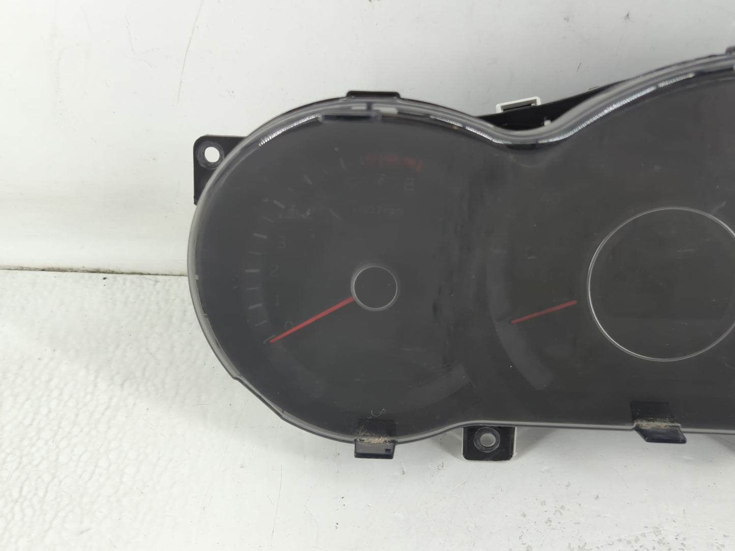 2014-2015 Kia Optima Instrument Cluster Speedometer Gauges P/N:94031-2T270 Fits Fits 2014 2015 OEM Used Auto Parts - Oemused