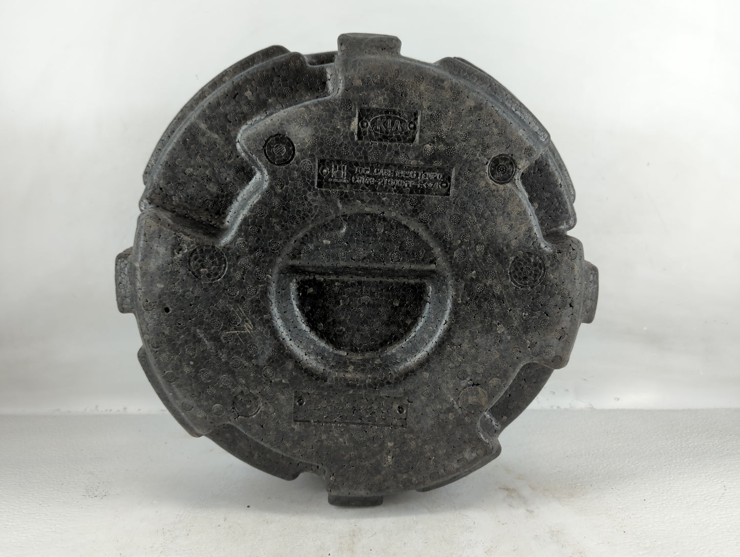 2015 Kia Optima Spare Scissor Car Jack - Oemusedautoparts1.com