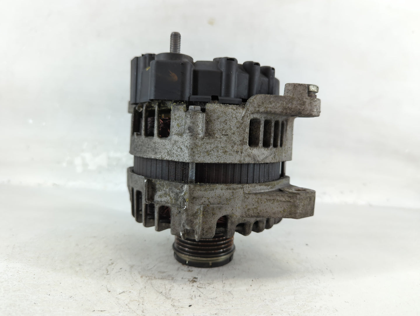 2014-2015 Kia Optima Alternator Replacement Generator Charging Assembly Engine OEM P/N:37300-2G855 Fits Fits 2014 2015 OEM U