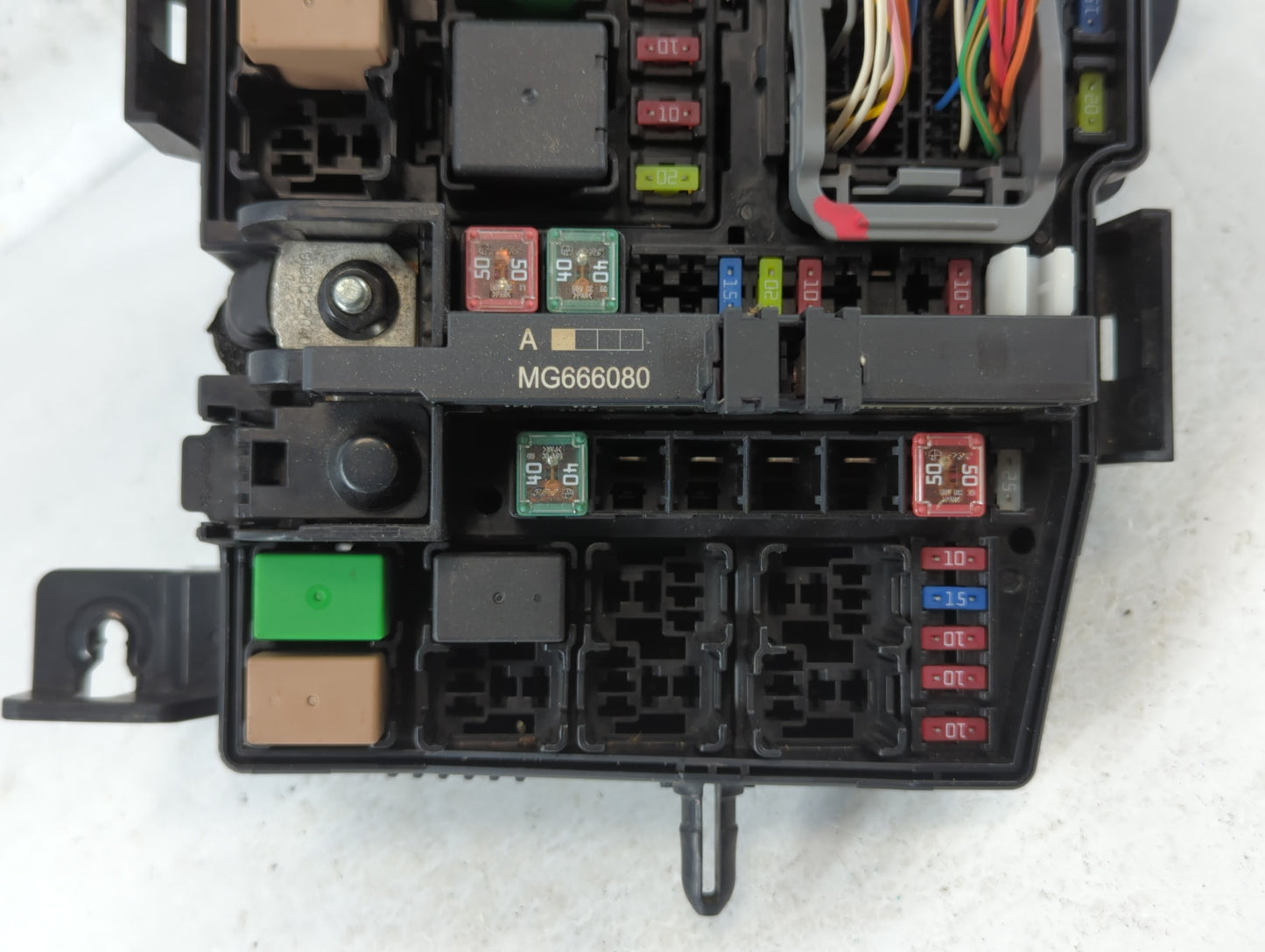 2014-2015 Kia Optima Fusebox Fuse Box Panel Relay Module P/N:91955-2T730 Fits Fits 2014 2015 OEM Used Auto Parts - Oemusedau