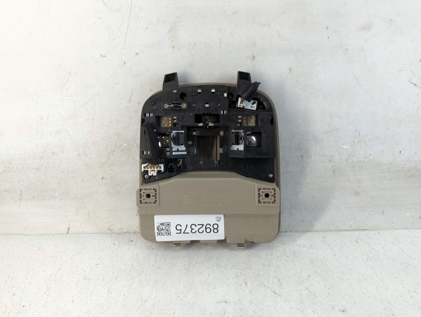 2014-2016 Kia Optima Overhead Roof Console 892375 - Oemusedautoparts1.com