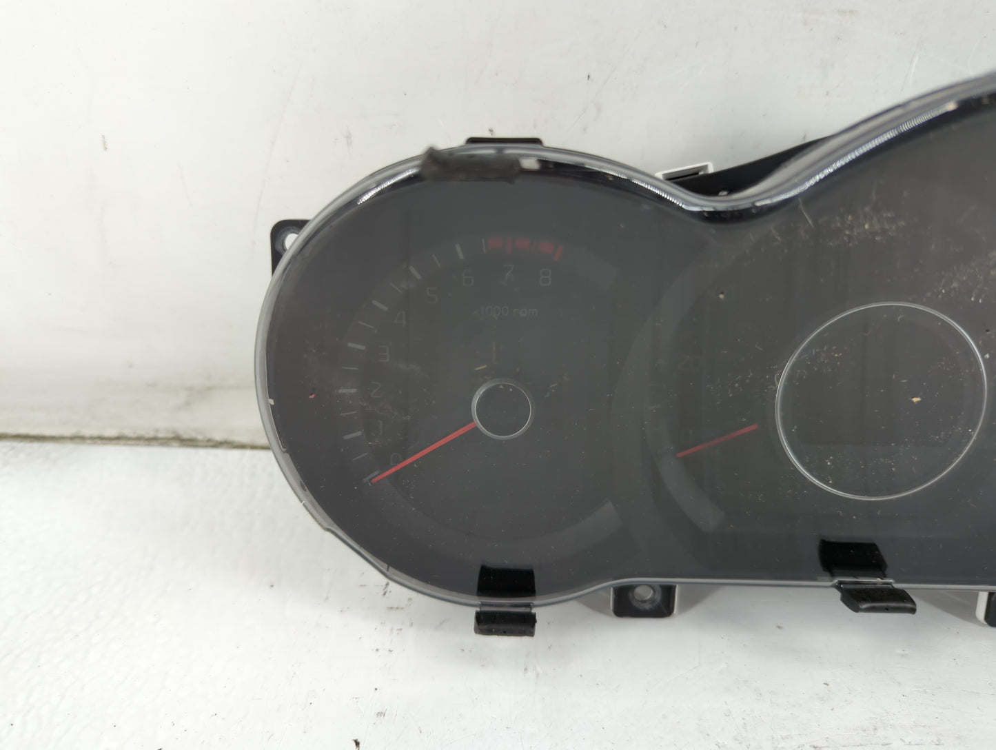 2014-2015 Kia Optima Instrument Cluster Speedometer Gauges P/N:94031-2T270 Fits Fits 2014 2015 OEM Used Auto Parts - Oemused
