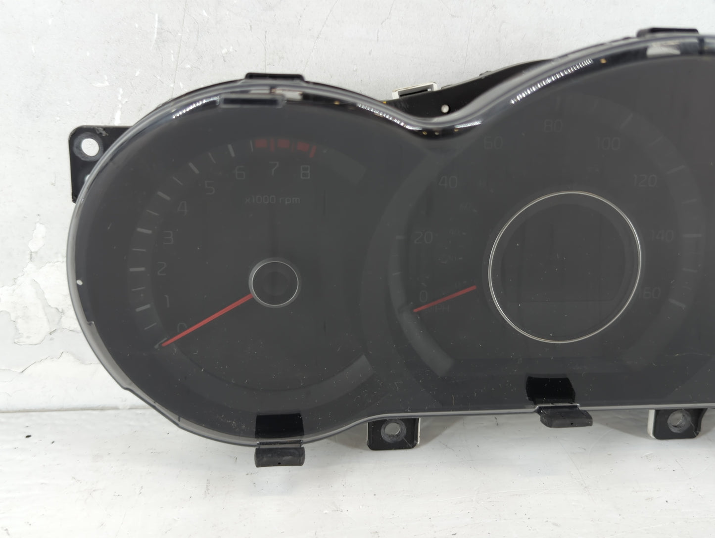 2014-2015 Kia Optima Instrument Cluster Speedometer Gauges P/N:94031-2T270 Fits Fits 2014 2015 OEM Used Auto Parts - Oemused