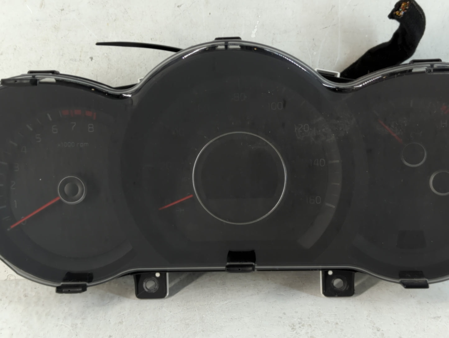 2014-2015 Kia Optima Instrument Cluster Speedometer Gauges P/N:94031-2T270 Fits Fits 2014 2015 OEM Used Auto Parts - Oemused