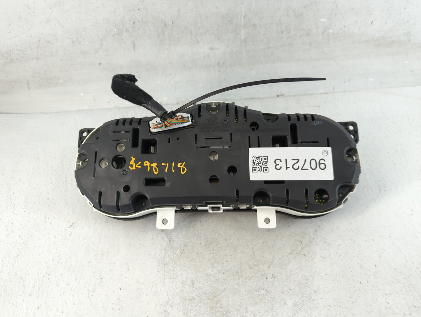 2014-2015 Kia Optima Instrument Cluster Speedometer Gauges P/N:94031-2T270 Fits Fits 2014 2015 OEM Used Auto Parts - Oemused