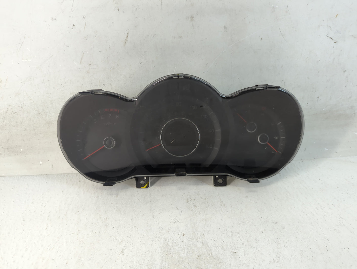 2014-2015 Kia Optima Instrument Cluster Speedometer Gauges P/N:94031-2T270 Fits Fits 2014 2015 OEM Used Auto Parts - Oemused