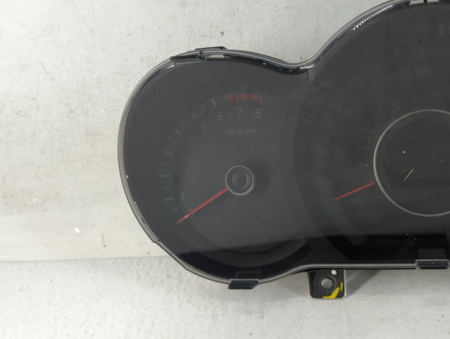 2014-2015 Kia Optima Instrument Cluster Speedometer Gauges P/N:94031-2T270 Fits Fits 2014 2015 OEM Used Auto Parts - Oemused