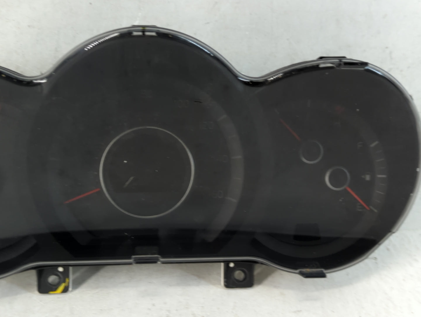 2014-2015 Kia Optima Instrument Cluster Speedometer Gauges P/N:94031-2T270 Fits Fits 2014 2015 OEM Used Auto Parts - Oemused