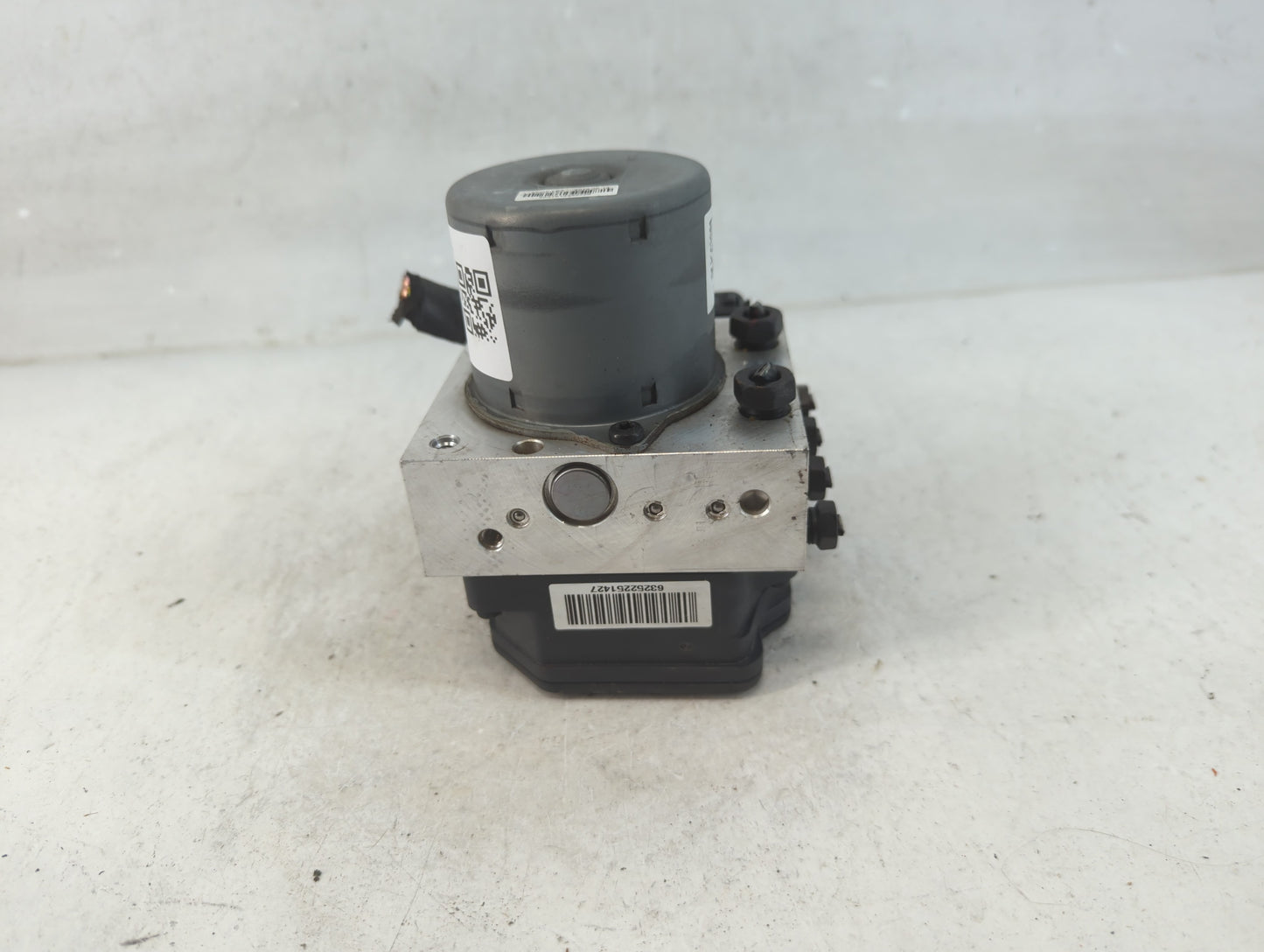 2014-2015 Kia Optima ABS Pump Control Module Replacement P/N:58920-2T870 Fits Fits 2014 2015 OEM Used Auto Parts - Oemusedau