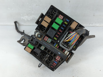 2014-2015 Kia Optima Fusebox Fuse Box Panel Relay Module P/N:91955-2T730 91259-2T010 Fits Fits 2014 2015 OEM Used Auto Parts