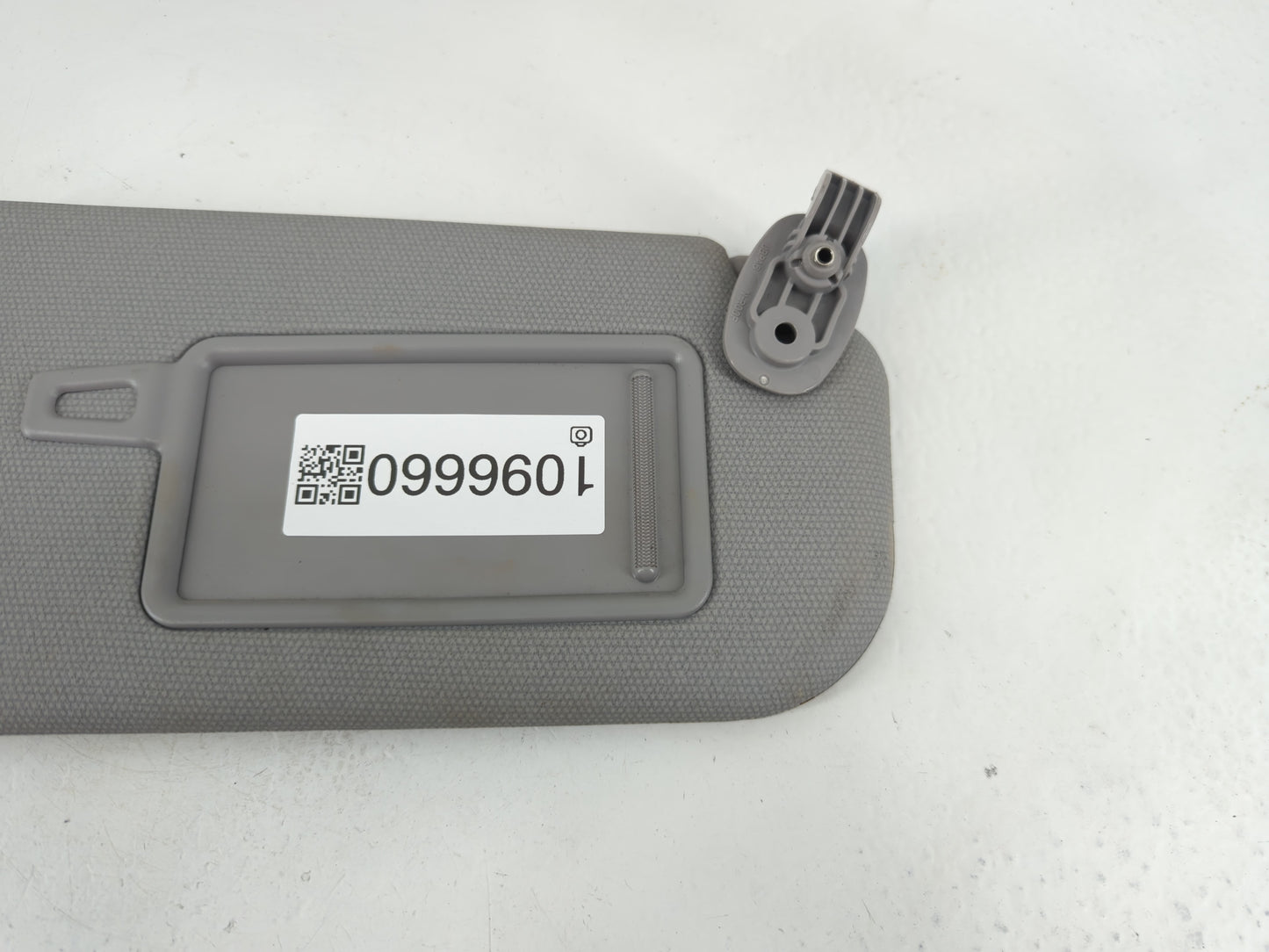 2012-2017 Kia Rio Sun Visor Shade Replacement Passenger Right Mirror Fits Fits 2012 2013 2014 2015 2016 2017 OEM Used Auto P