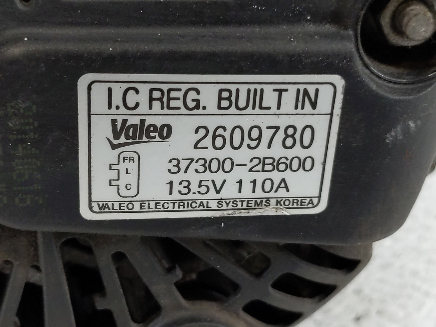 2012-2016 Kia Rio Alternator Replacement Generator Charging Assembly Engine OEM P/N:37300-2B600 Fits OEM Used Auto Parts - O