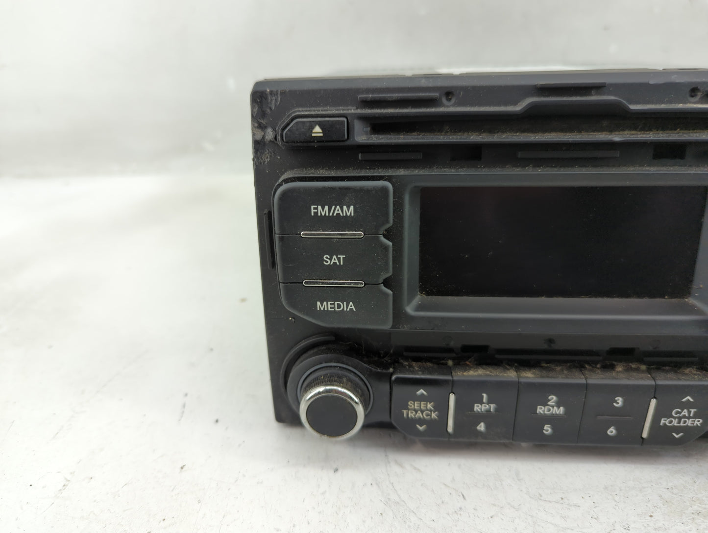 2012-2015 Kia Rio Radio AM FM Cd Player Receiver Replacement P/N:96170-1W900CA Fits Fits 2012 2013 2014 2015 OEM Used Auto P