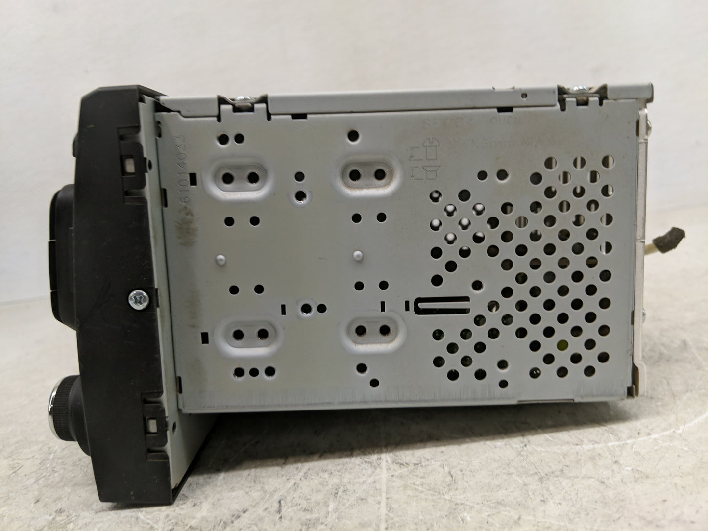 2012-2015 Kia Rio Radio AM FM Cd Player Receiver Replacement P/N:96170-1W900CA Fits Fits 2012 2013 2014 2015 OEM Used Auto P