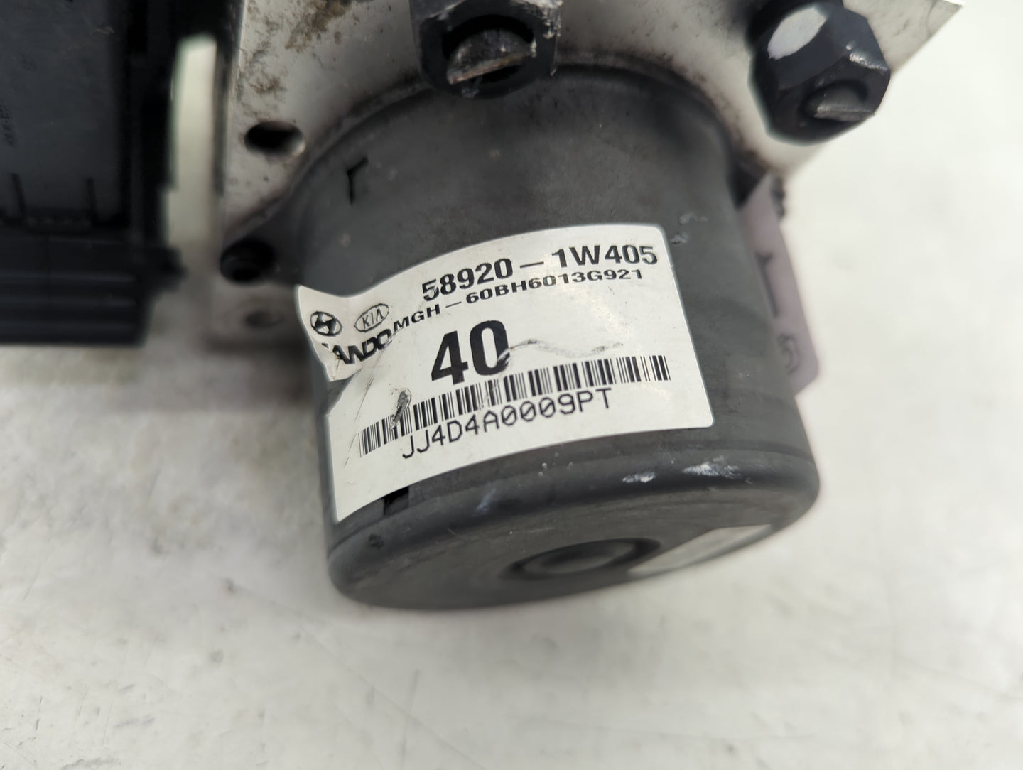 2012-2015 Kia Rio ABS Pump Control Module Replacement P/N:58920-1W405 Fits Fits 2012 2013 2014 2015 OEM Used Auto Parts - Oe