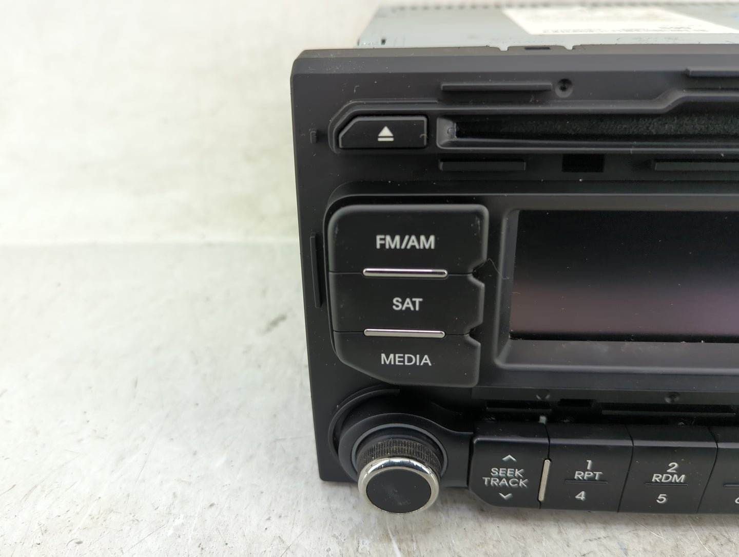 2012-2015 Kia Rio Radio AM FM Cd Player Receiver Replacement P/N:96170-1W900CA Fits Fits 2012 2013 2014 2015 OEM Used Auto P