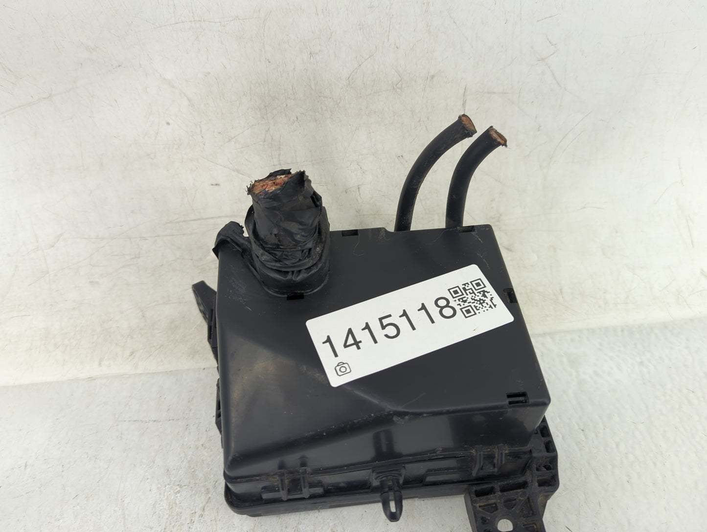 2012-2015 Kia Rio Fusebox Fuse Box Panel Relay Module P/N:91950-1W432 Fits Fits 2012 2013 2014 2015 OEM Used Auto Parts - Oe